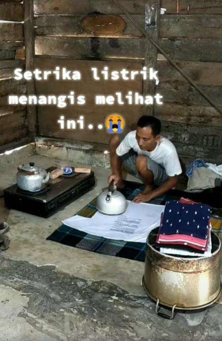 Setrika tanpa listrik yang kreatif.
