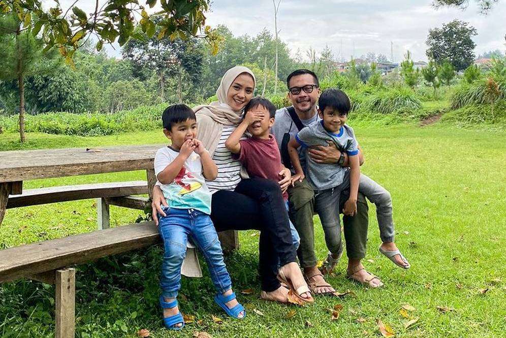 Keluarga Enno Lerian