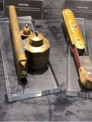 Benda bersejarah di museum bawah tanah Masjid Nabawi