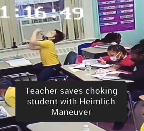 Murid kelas 3 SD tersedak tutup botol.
