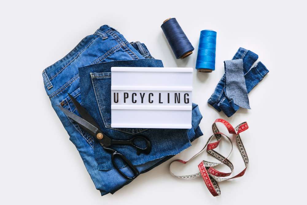 Bukan Asal Stylish, Yuk Jaga Lingkungan dengan Terapkan Responsible Fashion