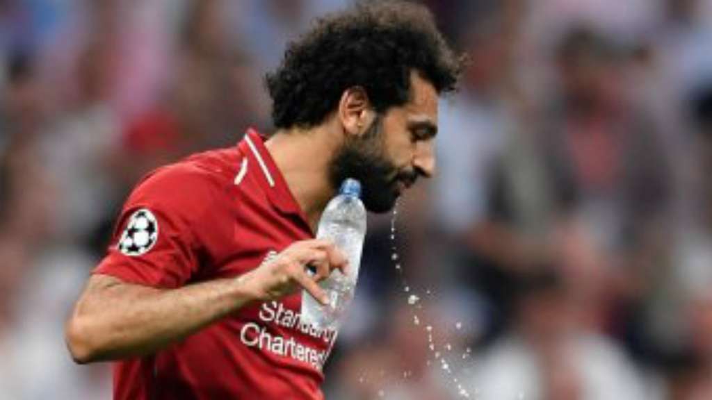 Mohamed Salah saat berbuka di final Liga Champion 2019