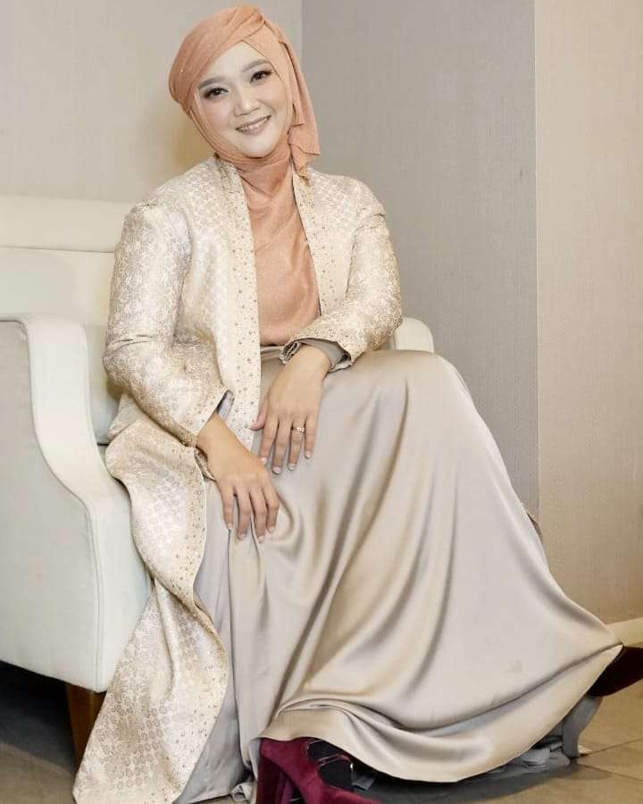 Kabar terbaru penyanyi religi Sulis