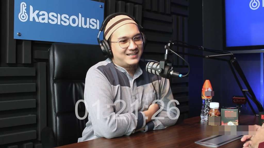 Egi John