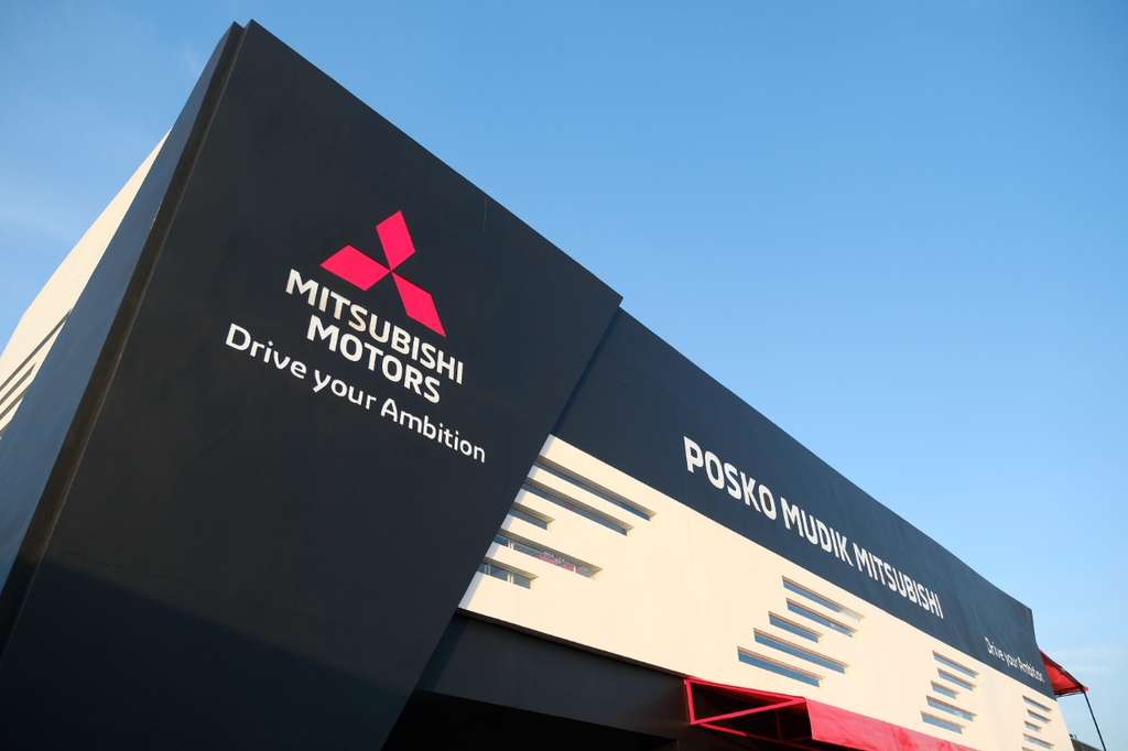 Posko Mudik Mitsubishi