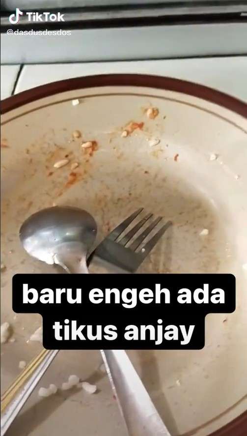 Makanan sudah habis