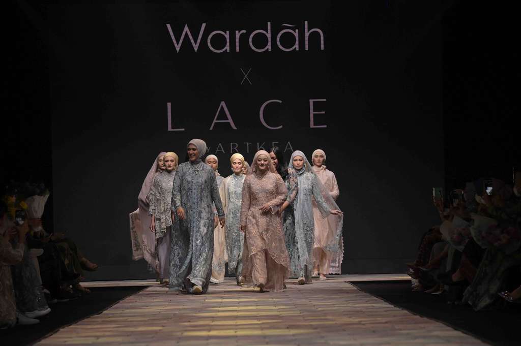 Koleksi Serasi dari Lace by Artkea