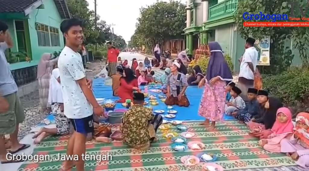 Warga gelar syukuran Warga gelar syukuran