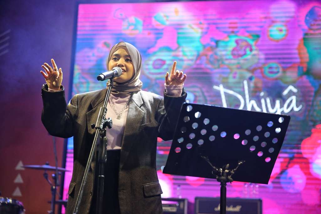 Hanin Dhiya
