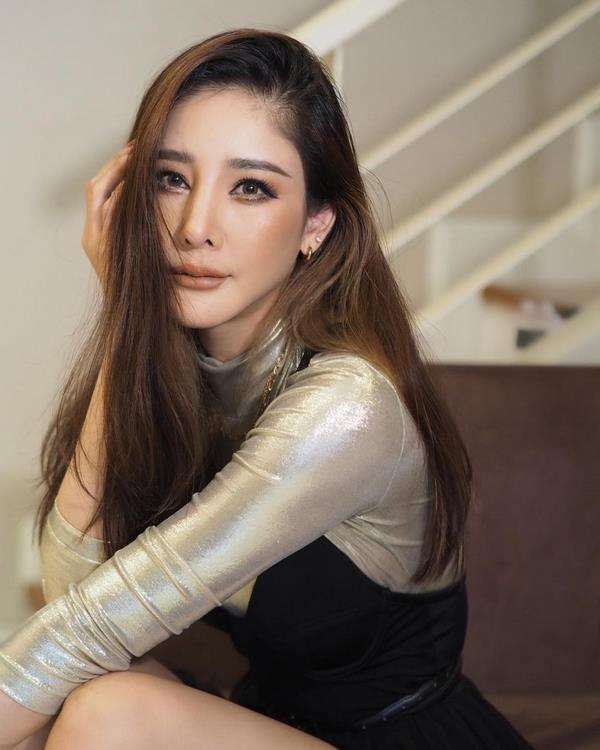 Penyebab kematian artis Thailand.
