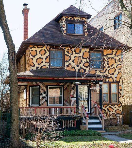 Desain rumah nyeleneh namun estetik