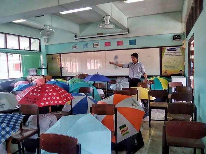 Cara unik atasi murid mencontek