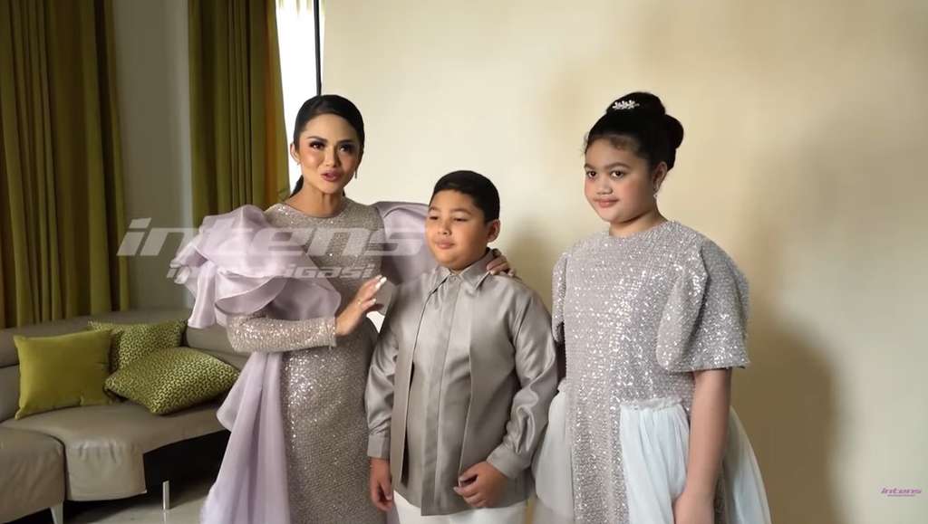 KD bersama Kellen dan Amora