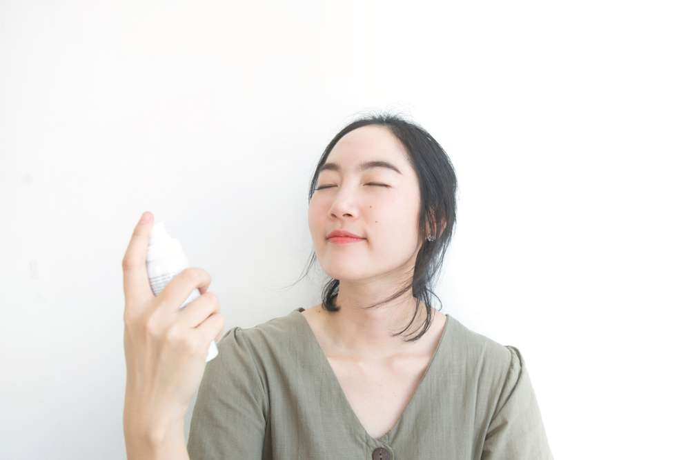 5 Trik Makeup bagi Pemilik Kulit Berminyak agar Awet Seharian