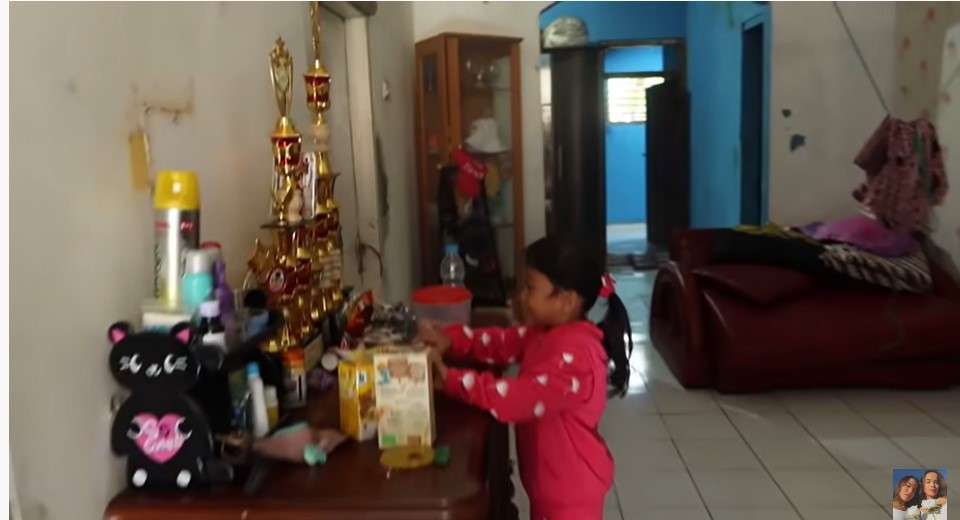 Rumah The Connell Twins Rumah The Connell Twins