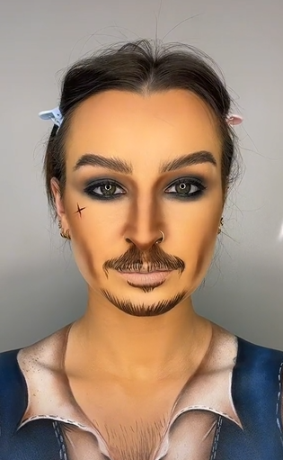 TikTokers Tampil Mirip Jack Sparrow