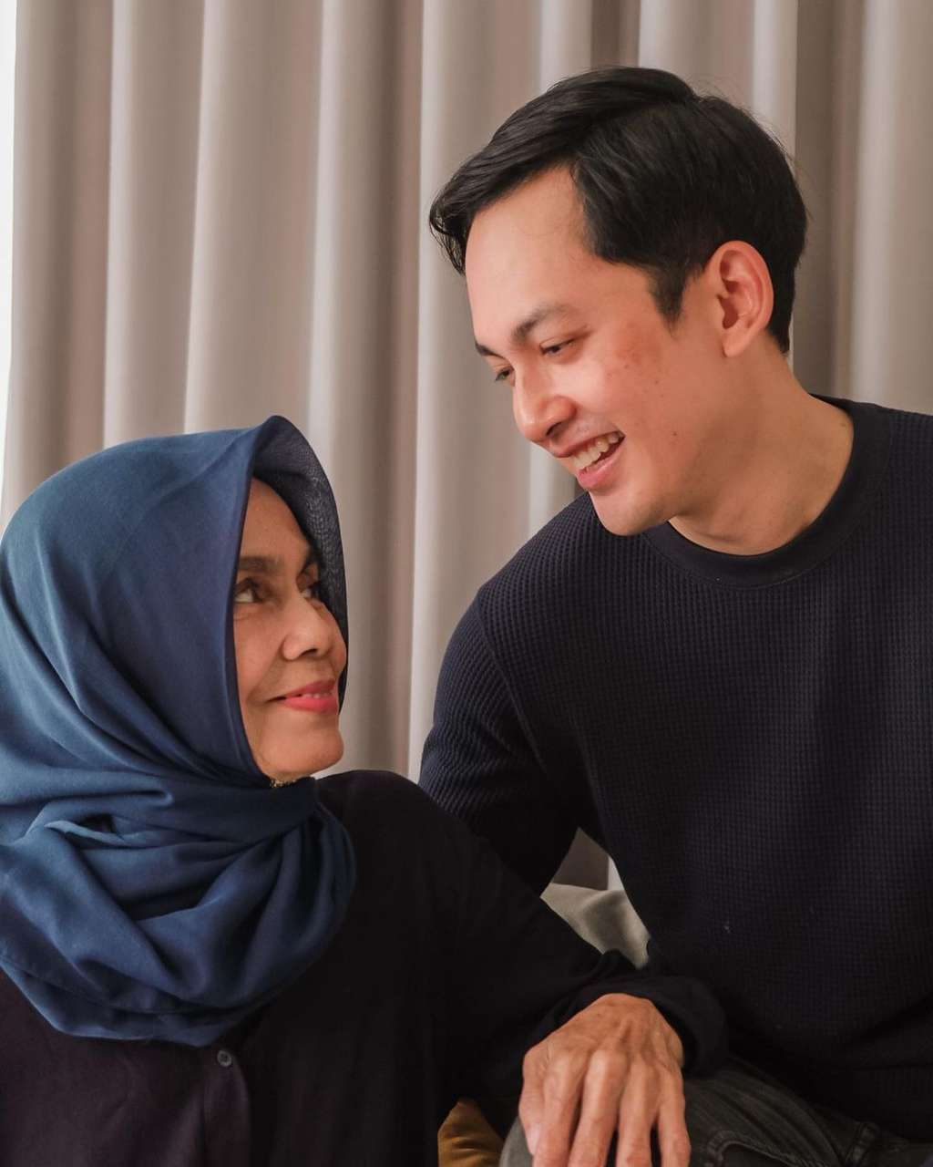 Kiki Farrel dan almarhum Mama Dahlia