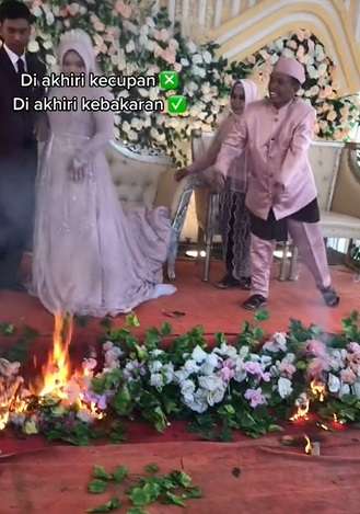 kebakar