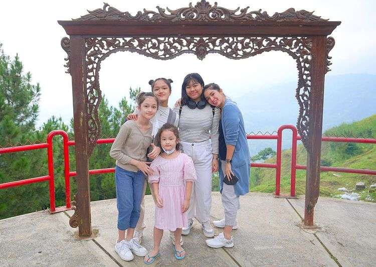 keluarga ussy