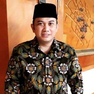 Prof Bambang Saputra
