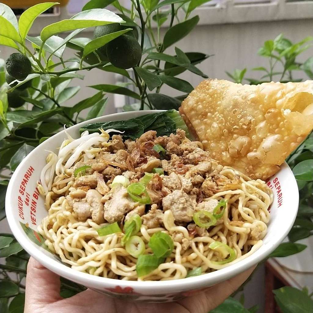 Manis dan Sedap/Henny Ay