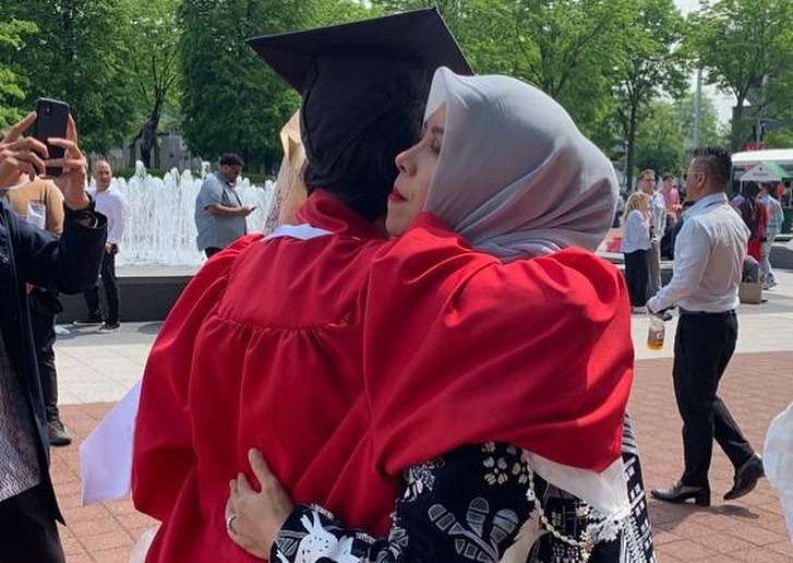 Wisuda Amyra