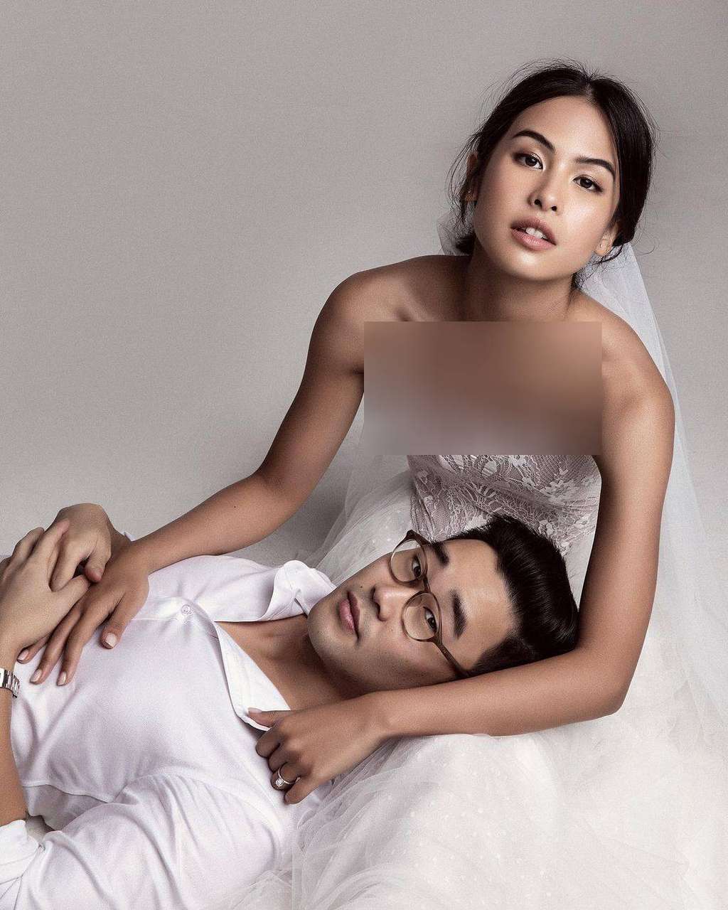 Maudy Ayunda dan suami
