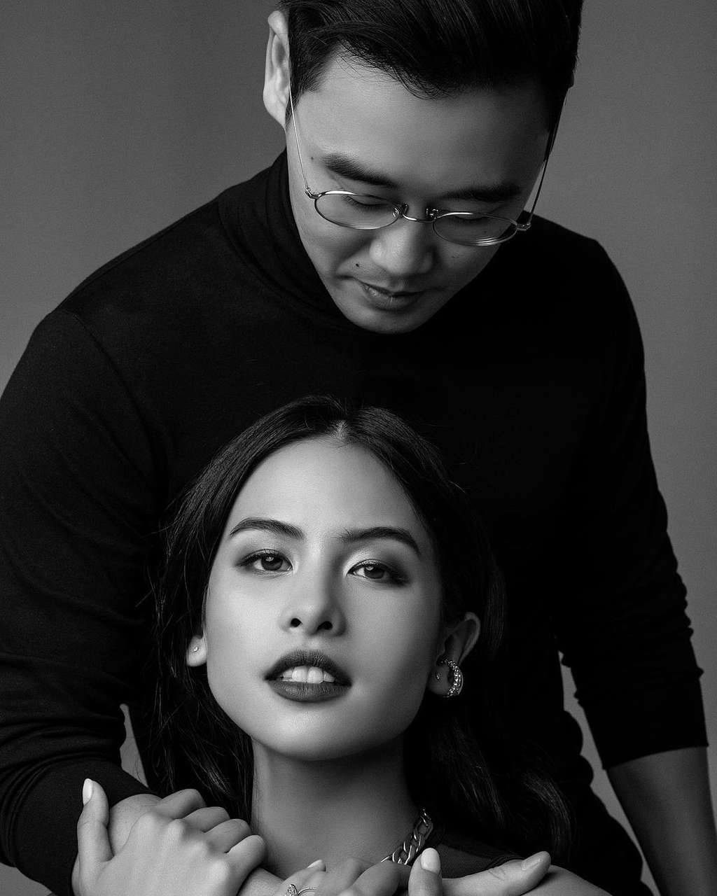 Maudy Ayunda dan suami