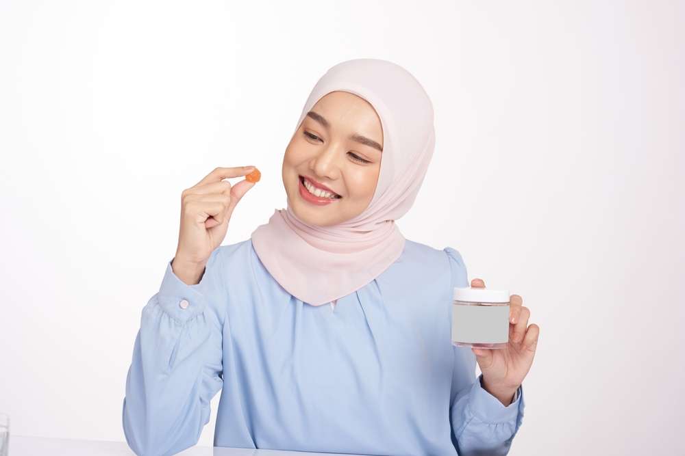 Mengonsumsi Suplemen