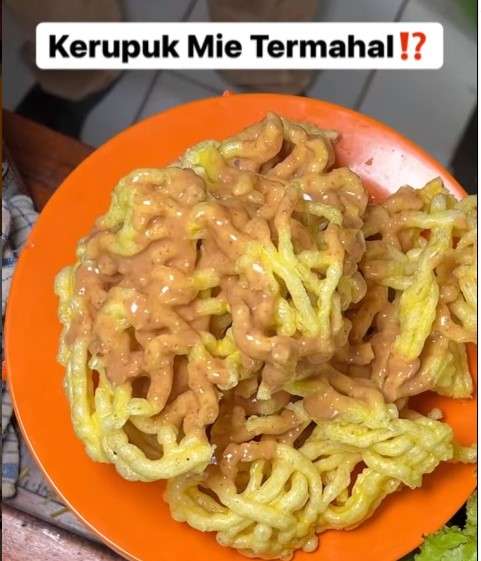 Kerupuk mi Kerupuk mi