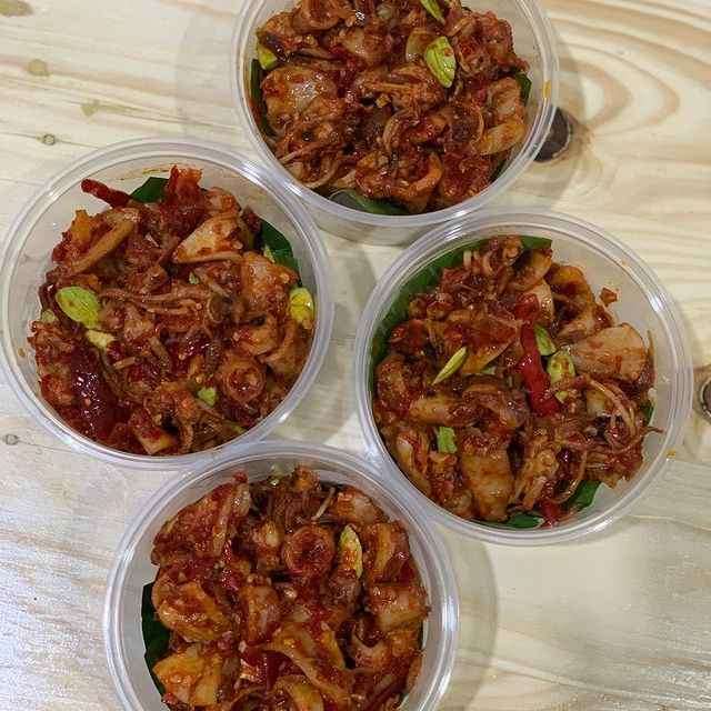 Lezat dan Kaya Bumbu, Olahan Cumi di Tangerang Ini Bikin Makan Makin Lahap Lezat dan Kaya Bumbu, Olahan Cumi di Tangerang Ini Bikin Makan Makin Lahap