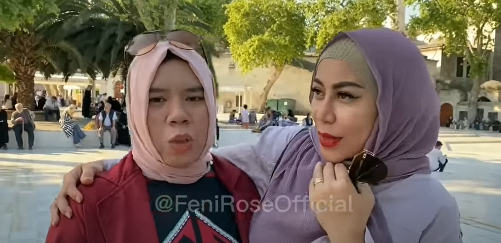 Youtube Feni Rose