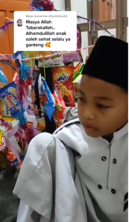 Bocah ketakutan dikasih uang