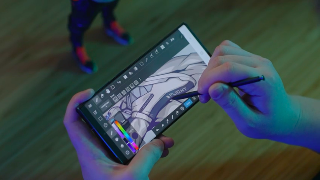 S Pen Pada Samsung Galaxy S22 Ultra Memudahkan Proses Desain  dan Ilustrasi Karakter On the Go Dalam