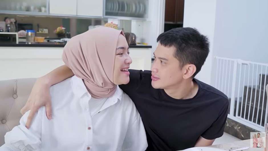 Citra Kirana dan Rezky Aditya