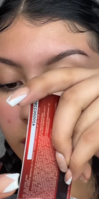 Trik Memakai Eyeliner