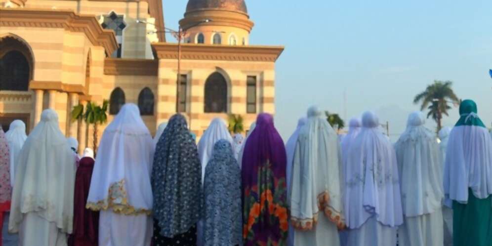 Alasan Melakukan Takbir 7 dan 5 Kali dalam Sholat Ied