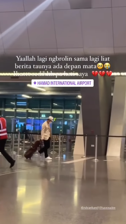 Ridwan Kamil di Bandara Hamad Qatar sebelum ke Indonesia