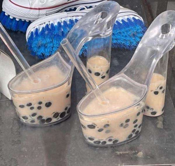 Deretan wadah minuman yang anti-mainstream.