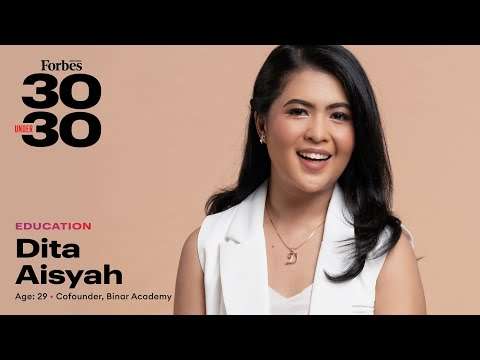 Dita penerima penghargaan majalah Forbes