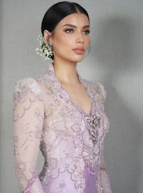 Penampilan Sabrina Chairunnisa di Akad Nikah