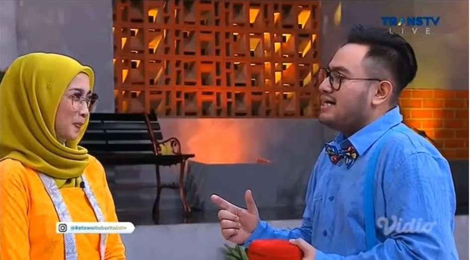 Desi Ratnasari dan Nassar