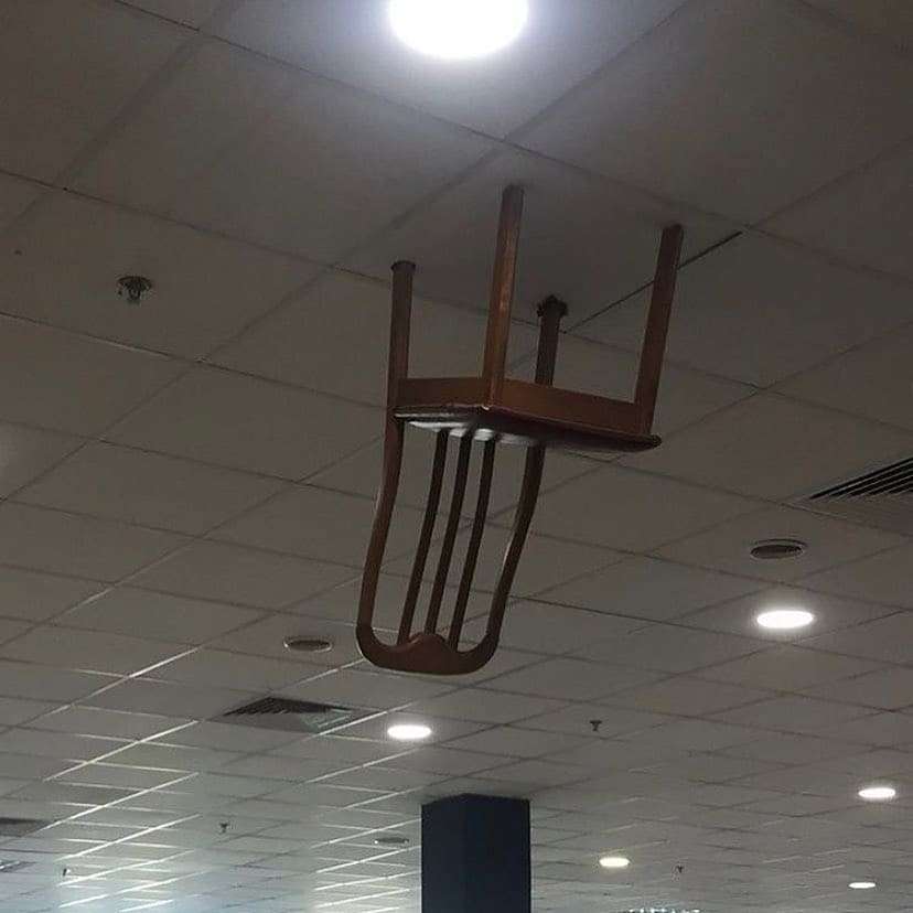 barang nyeleneh di dalam rumah