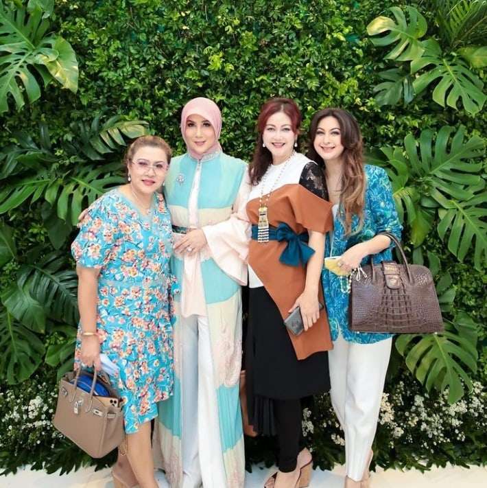 Potret Diana Pungky Potret Diana Pungky