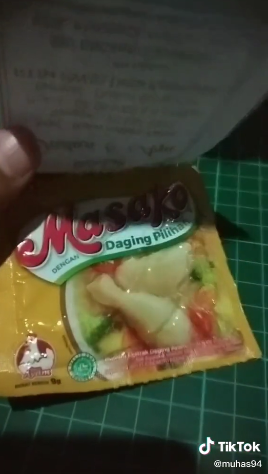 Undangan nikah anti mainstream