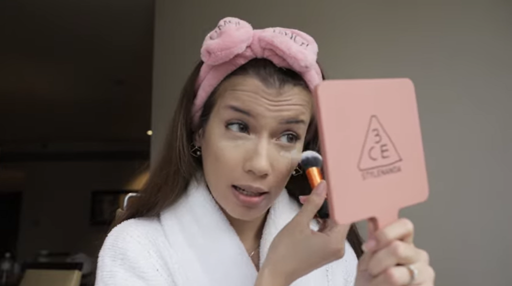 Tutorial Makeup Ala Sabrina Chairunnisa