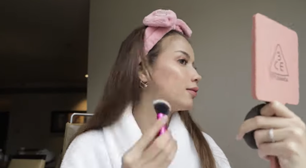 Tutorial Makeup Ala Sabrina Chairunnisa