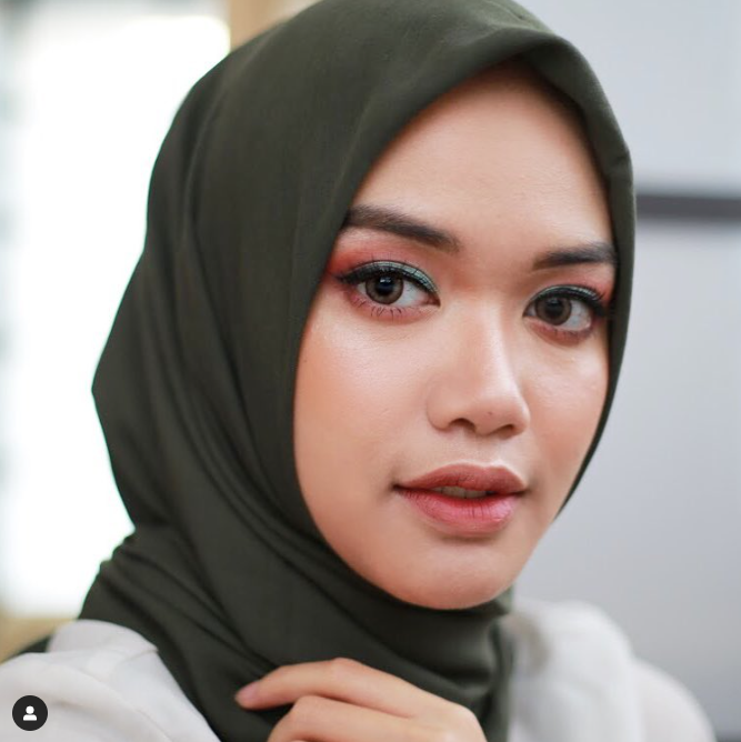 Makeup Mata Dhana Xaviera