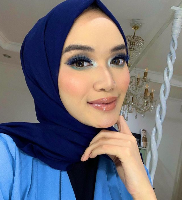 Makeup Mata Dhana Xaviera