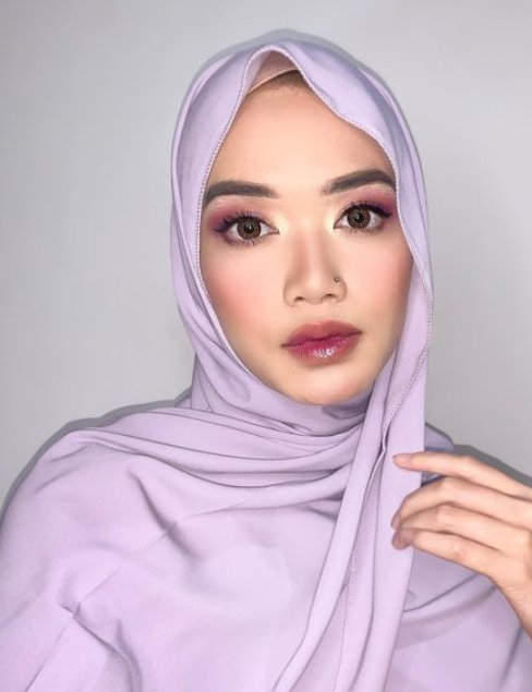 Makeup Mata Dhana Xaviera